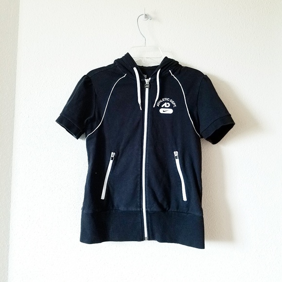 black nike short sleeve hoodie
